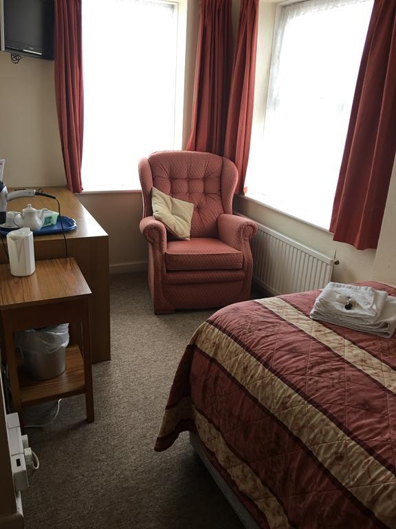 Hotel Riviera By The Sea Bournemouth Buitenkant foto