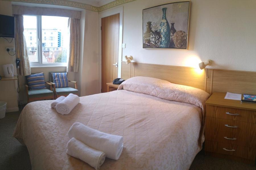 Hotel Riviera By The Sea Bournemouth Buitenkant foto